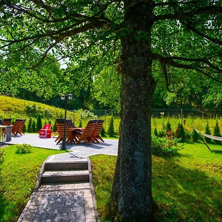 Mala Laka Jacuzzi & Sauna Bed & Breakfast Zakopane
