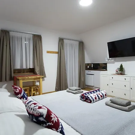 Bed & Breakfast Mala Laka Jacuzzi & Sauna *