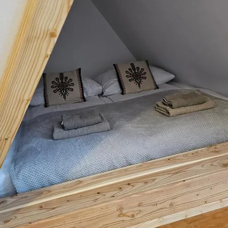 Bed & Breakfast Mala Laka Jacuzzi & Sauna *