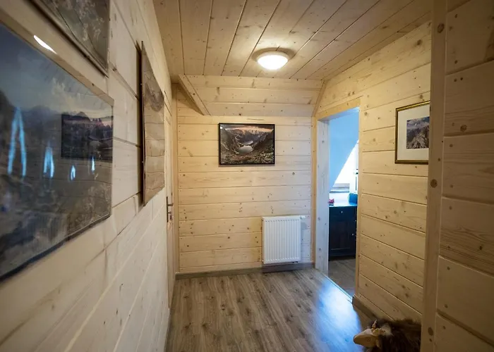 Mala Laka Jacuzzi & Sauna ザコパネ