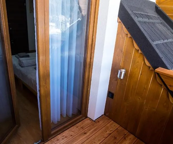 Mala Laka Jacuzzi & Sauna ベッド・アンド・ブレックファスト