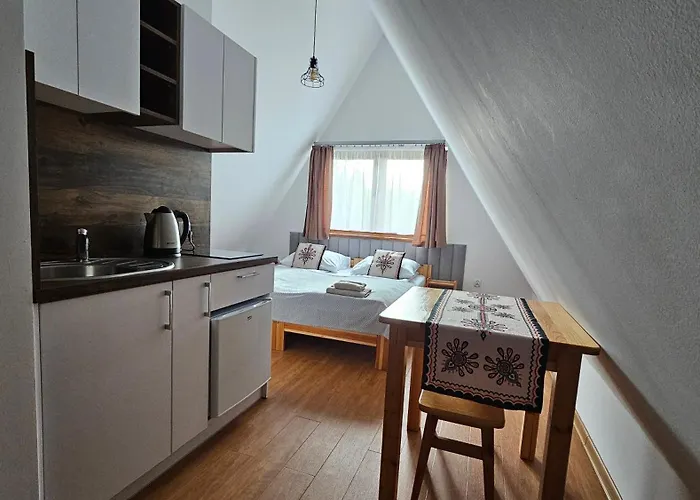 ベッド・アンド・ブレックファスト Mala Laka Jacuzzi & Sauna