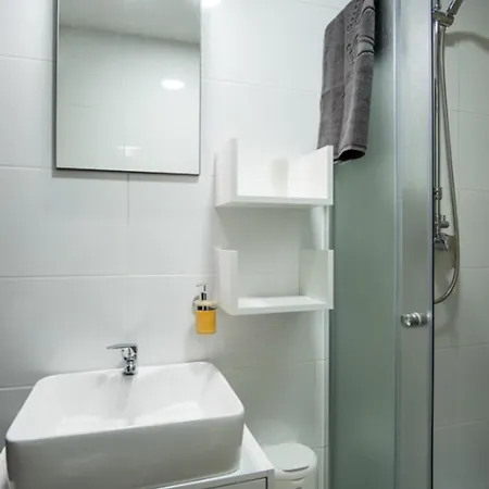 Mala Laka Jacuzzi & Sauna 3*