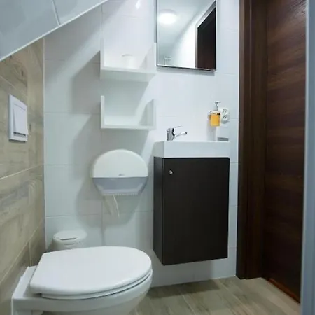 Mala Laka Jacuzzi & Sauna 3* Zakopane